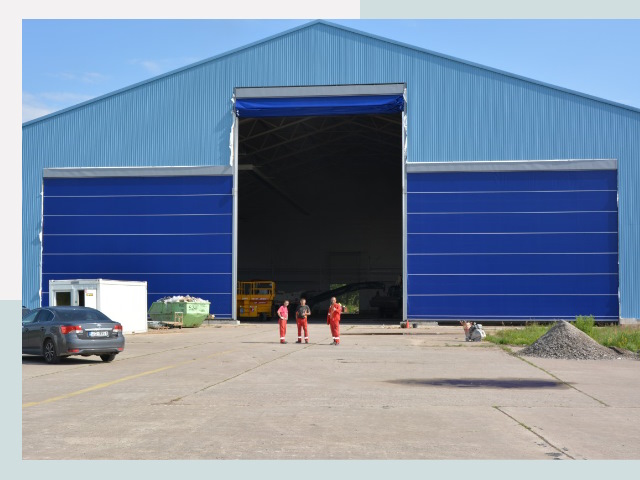 Ангарные ворота в Новороссийск от СтальСтрой-Нвр по цене 612 руб.